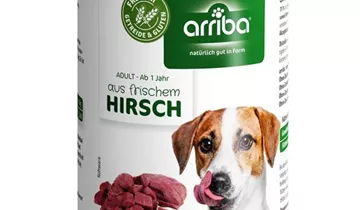 mit frischem Hirsch